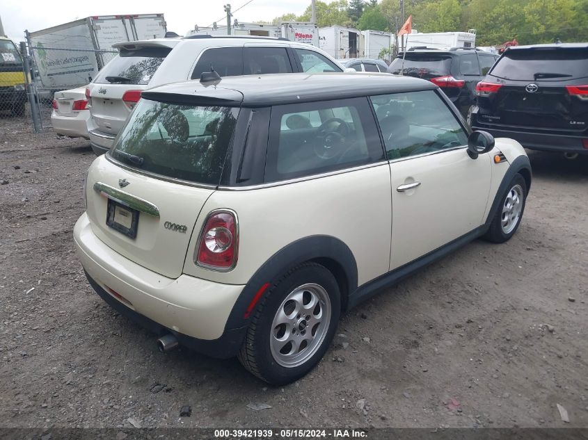 2013 Mini Hardtop Cooper VIN: WMWSU3C53DT685389 Lot: 39421939