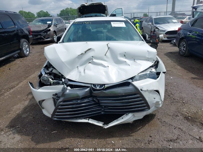 2016 Toyota Camry Le VIN: 4T4BF1FKXGR517557 Lot: 39421951