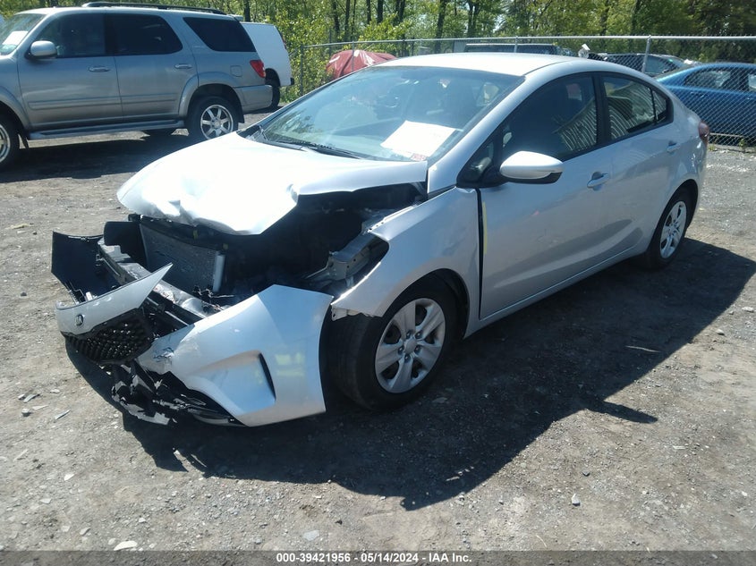 2017 KIA FORTE LX - 3KPFK4A76HE130438