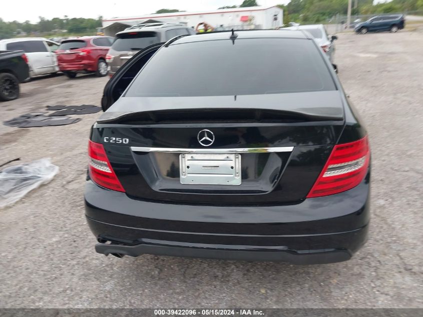 2014 Mercedes-Benz C 250 Luxury/Sport VIN: WDDGF4HB8EA913171 Lot: 39422096