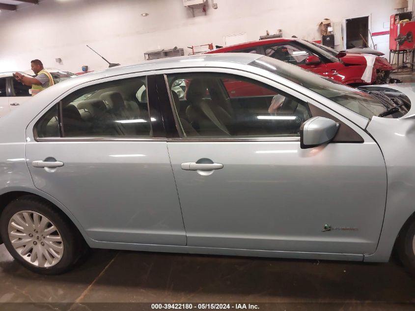 2010 Ford Fusion Hybrid VIN: 3FADP0L33AR256725 Lot: 39422180