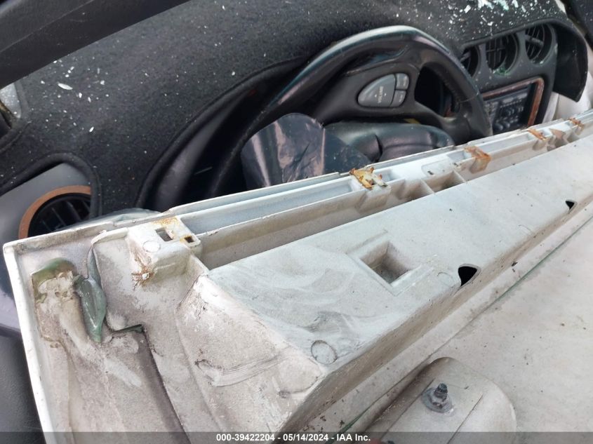 2002 Pontiac Firebird VIN: 2G2FS22K322118306 Lot: 39422204