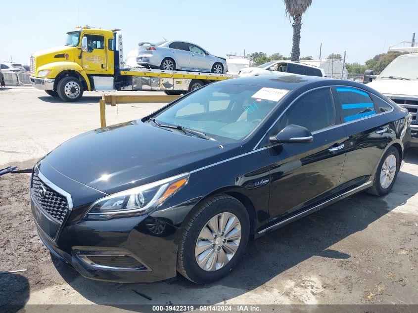 2017 Hyundai Sonata Hybrid Se VIN: KMHE24L31HA063221 Lot: 39422319