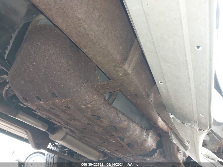 2004 Toyota Sequoia Limited V8 VIN: 5TDBT48AX4S222021 Lot: 39422556