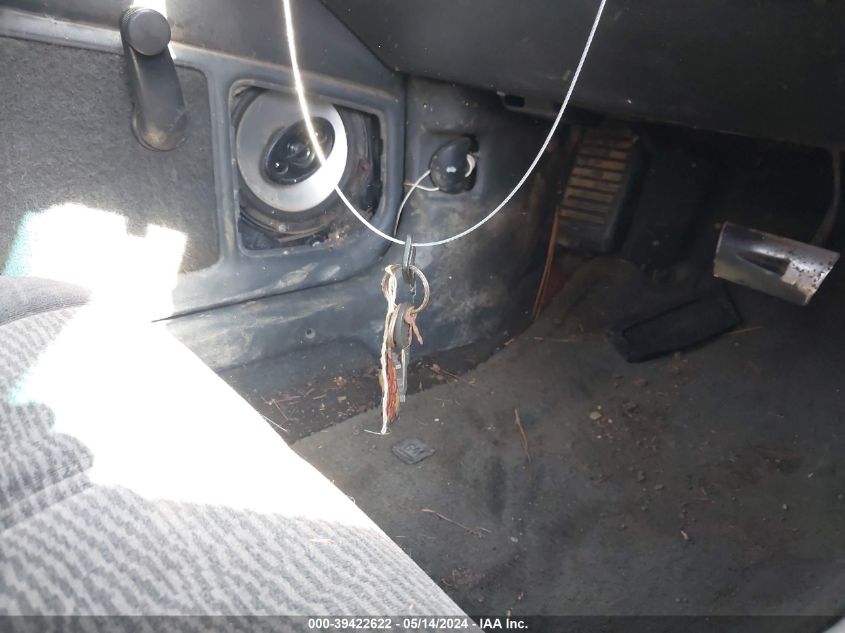 1996 Chevrolet Camaro Rs VIN: 2G1FP22K9T2116406 Lot: 39422622