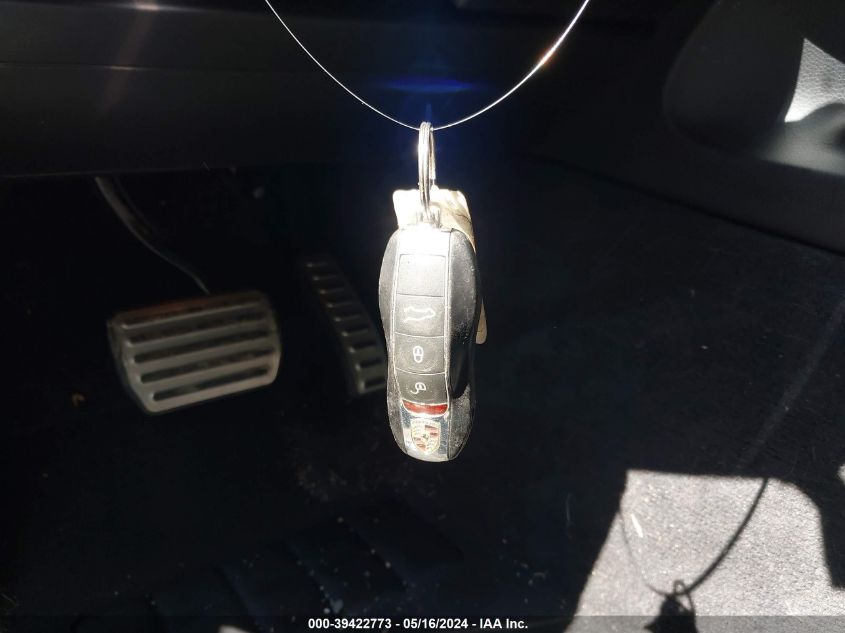 2013 Porsche Cayenne S VIN: WP1AB2A29DLA80475 Lot: 39422773