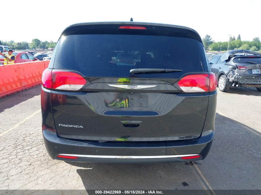 2019 Chrysler Pacifica Touring L VIN: 2C4RC1BGXKR597374 Lot: 39422969