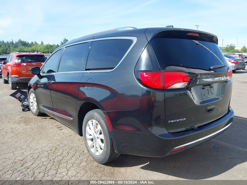 2019 CHRYSLER PACIFICA TOURING L - 2C4RC1BGXKR597374