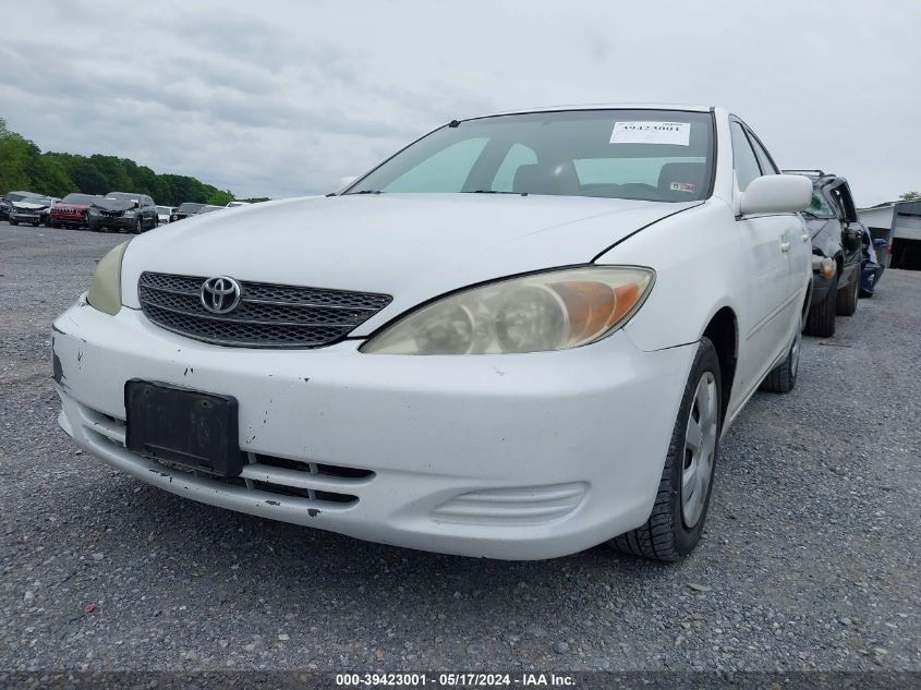 2003 Toyota Camry Le VIN: 4T1BE32K13U130565 Lot: 39423001