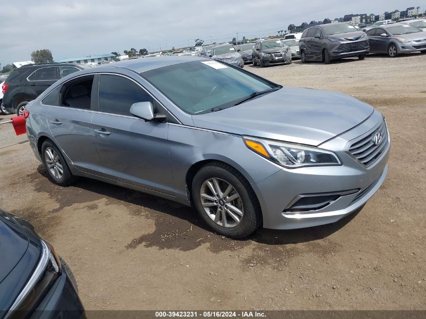 2017 Hyundai Sonata VIN: 5NPE24AF4HH561438 Lot: 39423231