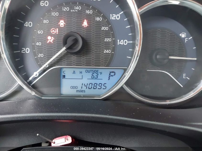 2015 Toyota Corolla Le VIN: 5YFBURHE9FP272563 Lot: 39423347