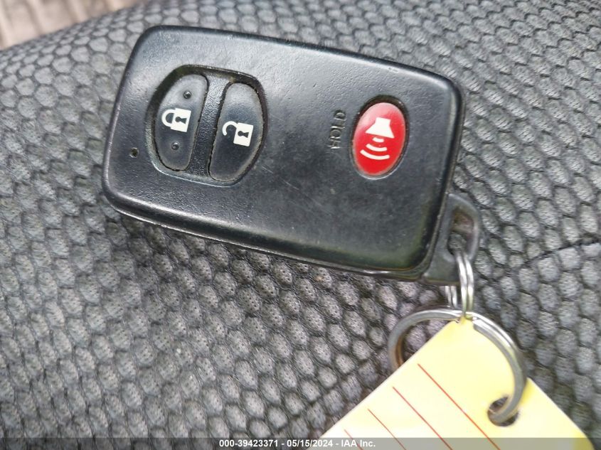 2013 Toyota Prius Two VIN: JTDKN3DU9D5557054 Lot: 39423371