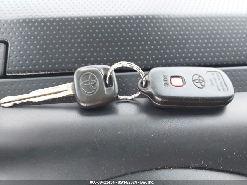 2007 Toyota Fj Cruiser VIN: JTEBU11F170083238 Lot: 39423434