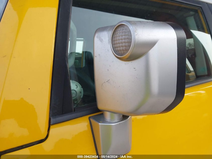 2007 Toyota Fj Cruiser VIN: JTEBU11F170083238 Lot: 39423434