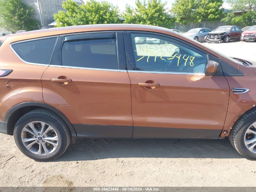 2017 Ford Escape Se VIN: 1FMCU9GD4HUD72102 Lot: 39423448