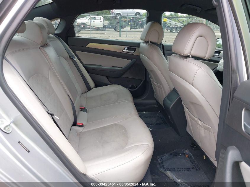 2017 Hyundai Sonata Sport 2.0T VIN: 5NPE34AB1HH497482 Lot: 39423451