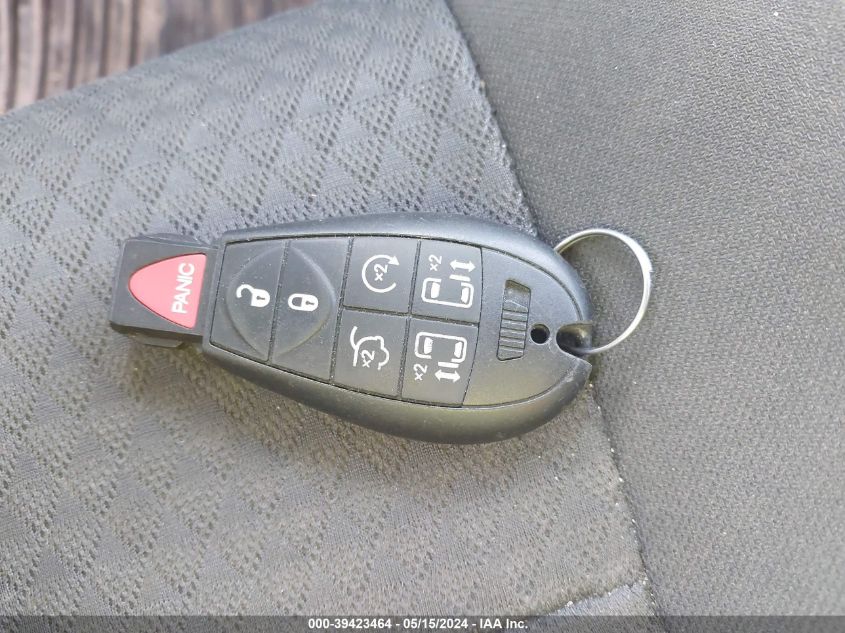 2010 Dodge Grand Caravan Sxt VIN: 2D4RN5D1XAR394142 Lot: 39423464