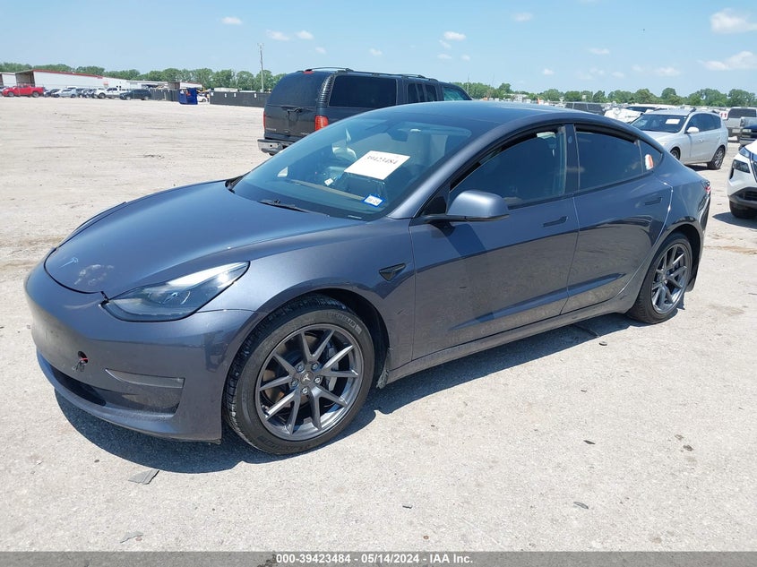 VIN 5YJ3E1EB8NF174065 2022 TESLA MODEL 3 LONG RANGE DUAL MOTOR ALL-WHEEL DRIVE