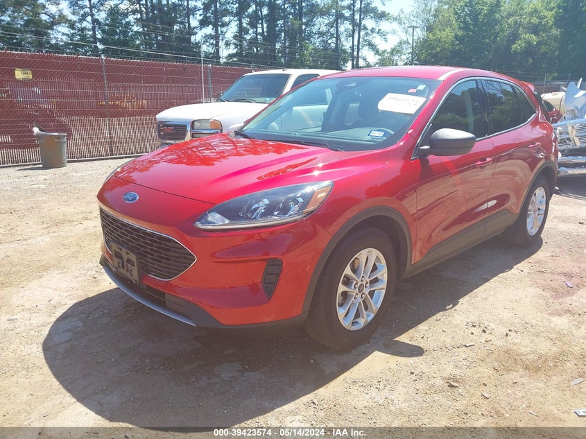 VIN 1FMCU0G6XNUB50737 2022 FORD ESCAPE SE