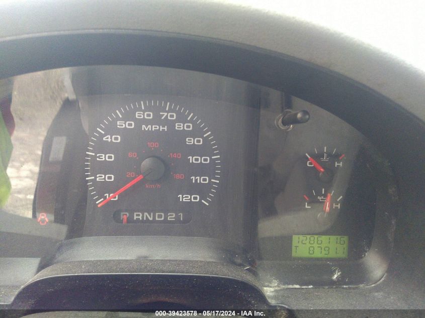 2005 Ford F-150 Stx/Xl/Xlt VIN: 1FTRF12W75NA83692 Lot: 39423578