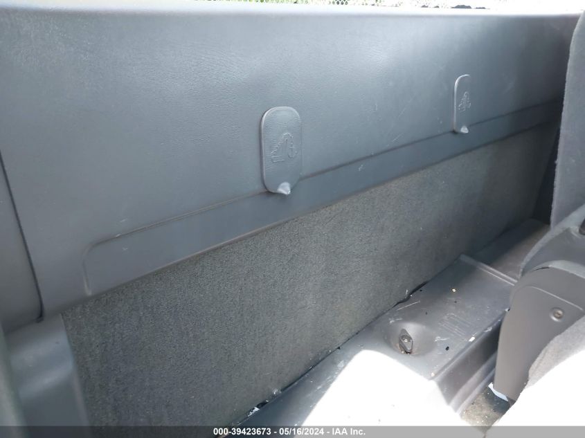 2003 Chevrolet Silverado 1500 Ls VIN: 1GCEC14V93E300331 Lot: 39423673