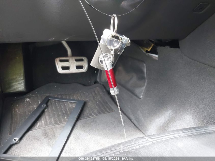 2013 Chevrolet Corvette VIN: 1G1YE3DW6D5104787 Lot: 39423759