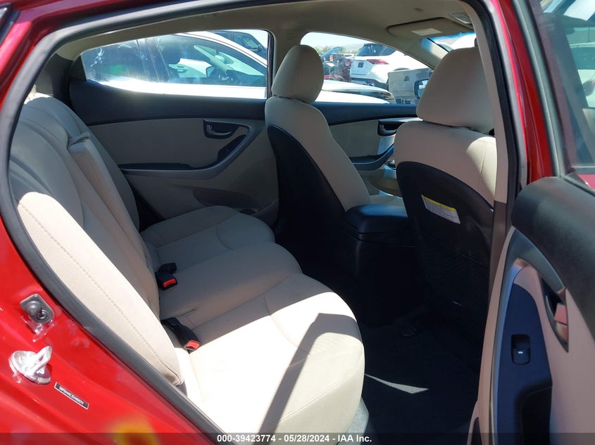 2014 Hyundai Elantra Se VIN: 5NPDH4AE2EH469211 Lot: 39423774