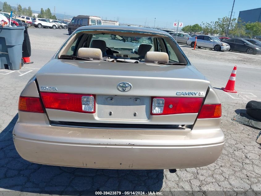 2000 Toyota Camry Le VIN: JT2BG22K4Y0493684 Lot: 39423879