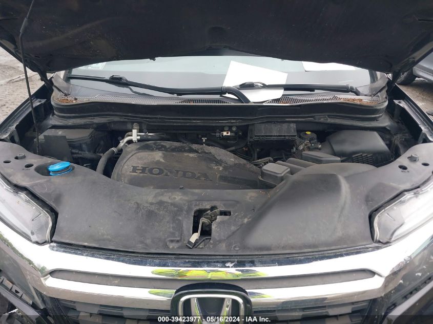 2017 Honda Ridgeline Sport VIN: 5FPYK3F1XHB011137 Lot: 39423977