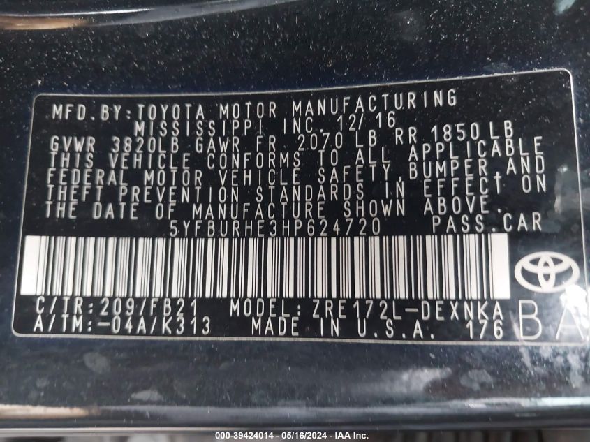 2017 Toyota Corolla Le VIN: 5YFBURHE3HP624720 Lot: 39424014