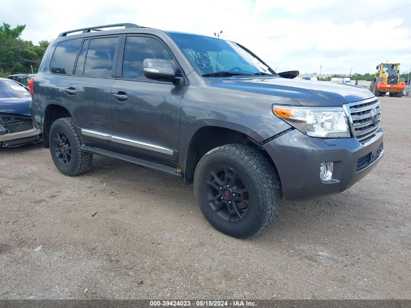 2015 Toyota Land Cruiser V8 VIN: JTMHY7AJ8F4033101 Lot: 39424023