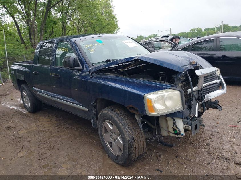 2005 Dodge Dakota Laramie VIN: 1D7HW58J75S364297 Lot: 39424088