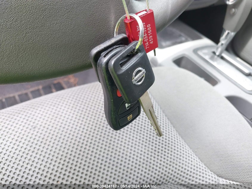 2019 NISSAN FRONTIER SV - 1N6AD0ER2KN714375