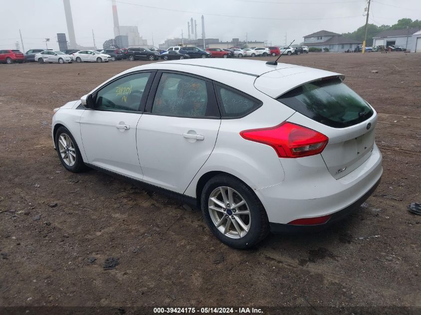 2015 FORD FOCUS SE - 1FADP3K25FL217831