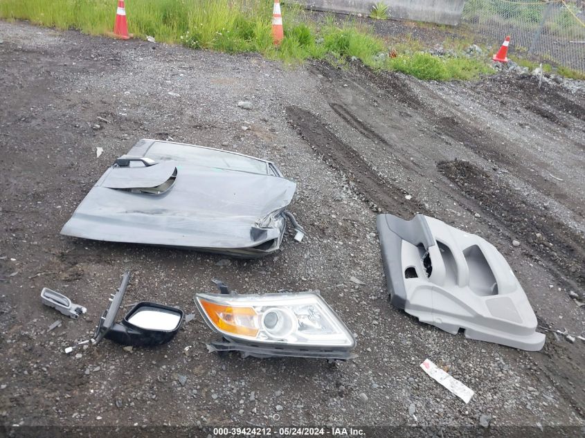 2011 Honda Odyssey Ex-L VIN: 5FNRL5H62BB001952 Lot: 39424212