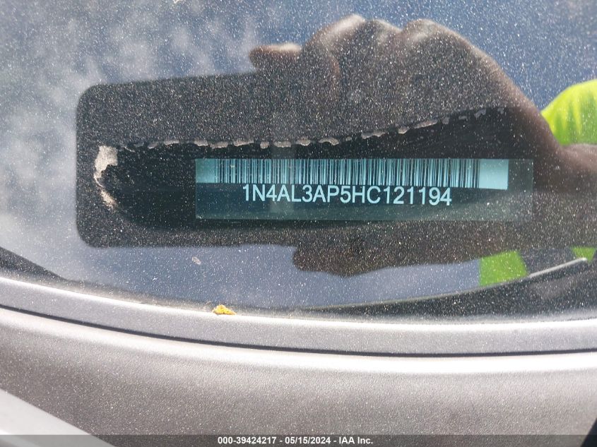 2017 Nissan Altima 2.5/2.5 S/2.5 Sl/2.5 Sr/2.5 Sv VIN: 1N4AL3AP5HC121194 Lot: 39424217