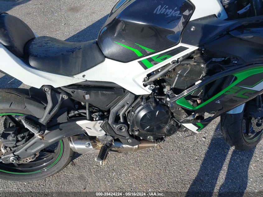2022 KAWASAKI EX650 N - ML5EXEN18NDA76255