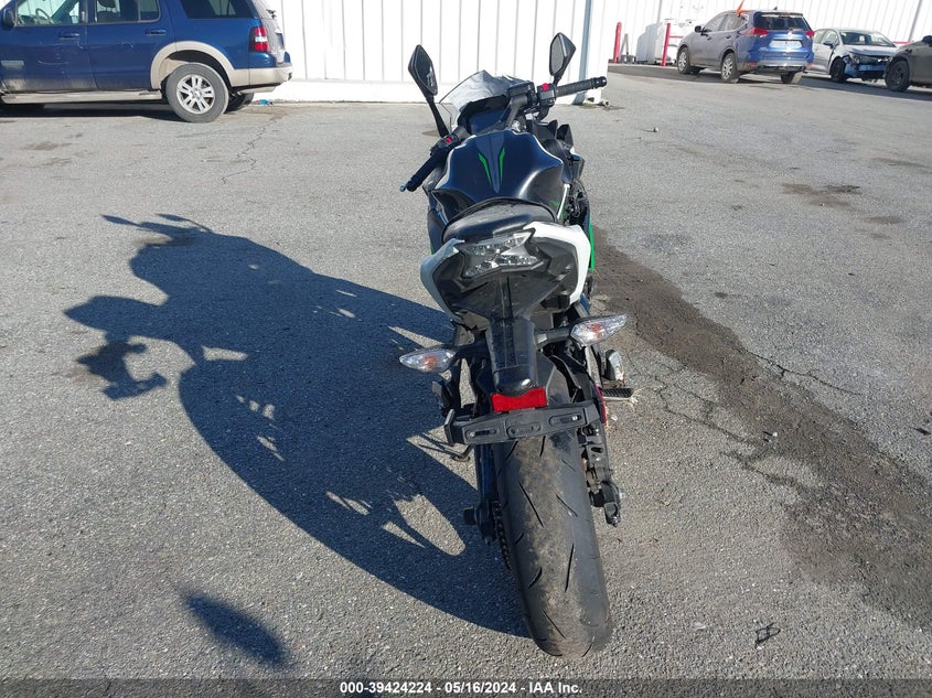 2022 KAWASAKI EX650 N - ML5EXEN18NDA76255