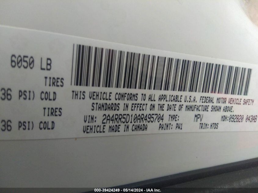 2010 Chrysler Town & Country Touring VIN: 2A4RR5D10AR495704 Lot: 39424249