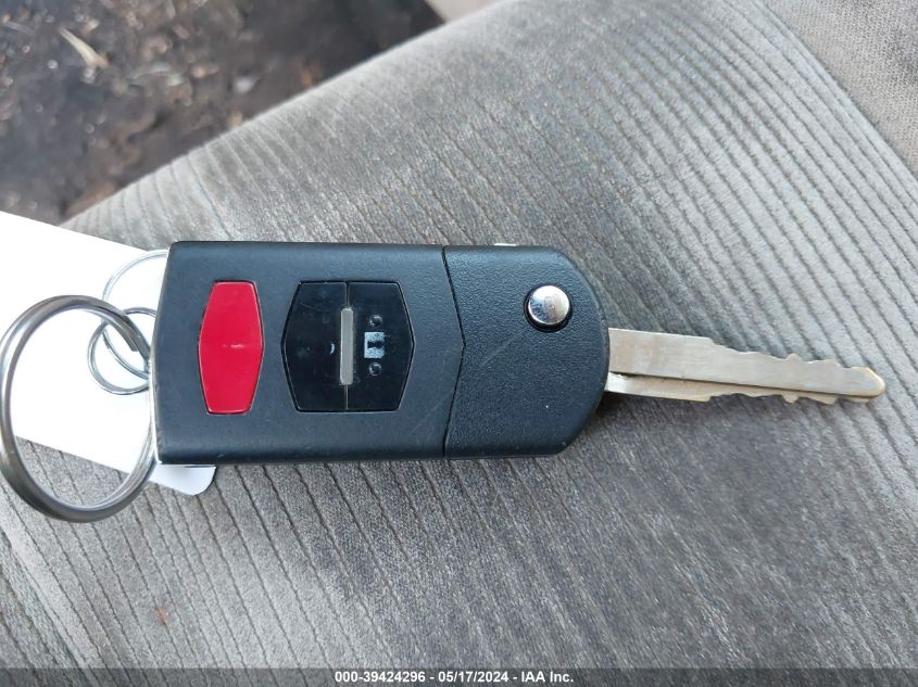 2010 Mazda Cx-7 I Sport VIN: JM3ER2W58A0332772 Lot: 39424296