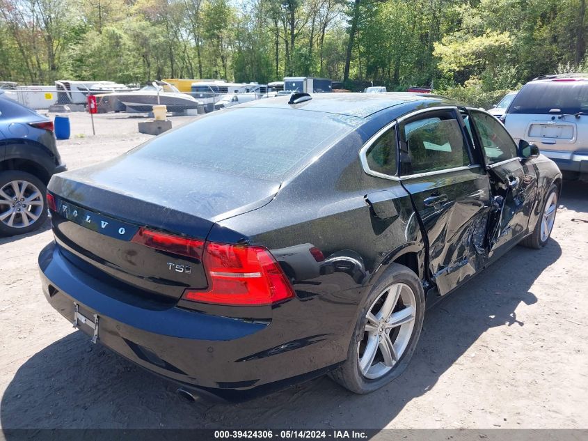 LVY982MK6JP020374 2018 Volvo S90 T5 Momentum