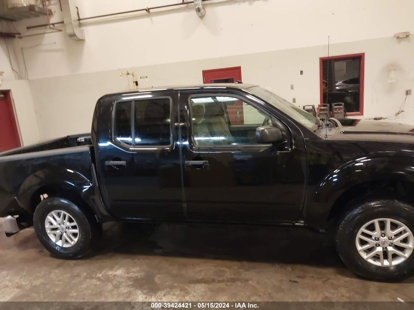 2015 NISSAN FRONTIER S/SV/SL/PRO-4X - 1N6AD0EV1FN715584