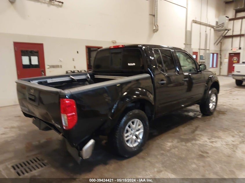 2015 NISSAN FRONTIER S/SV/SL/PRO-4X - 1N6AD0EV1FN715584