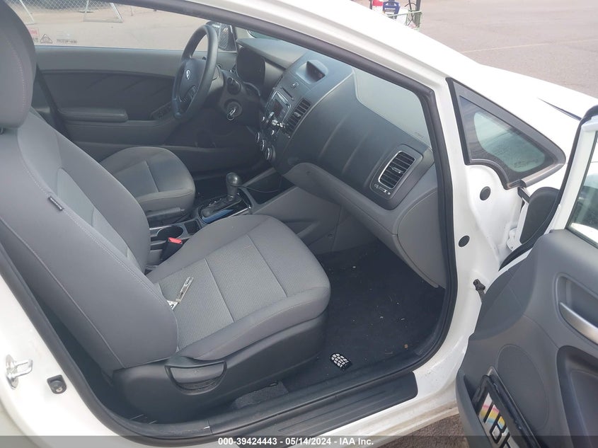 2017 KIA FORTE LX - 3KPFK4A79HE099055