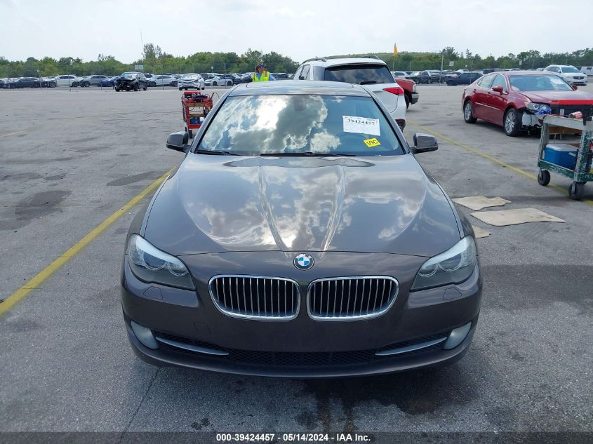 2013 BMW 528I VIN: WBAXG5C57DD233318 Lot: 39424457