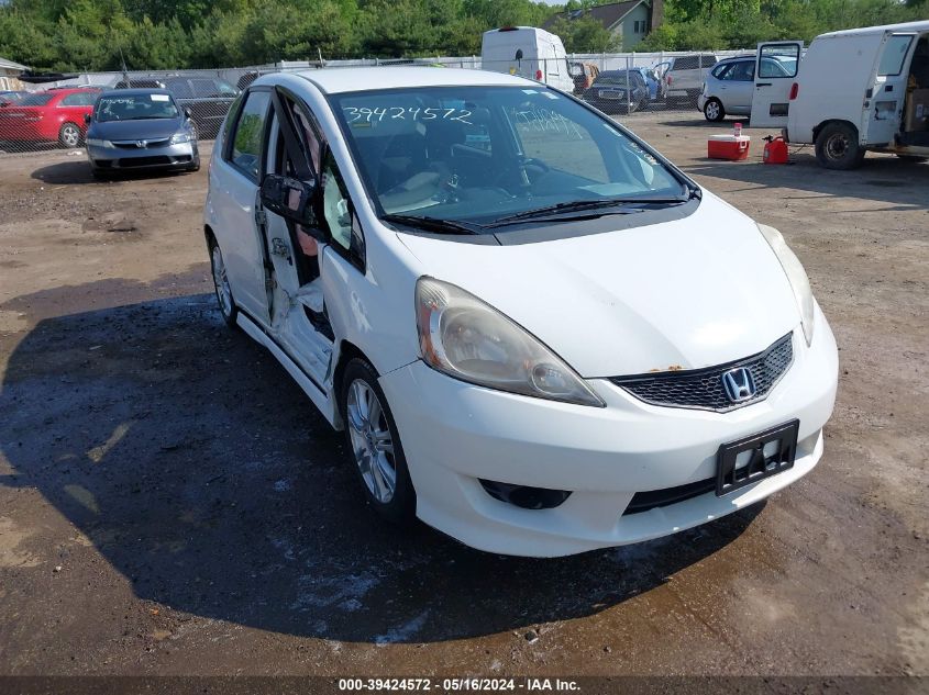 2011 Honda Fit Sport VIN: JHMGE8H55BS003271 Lot: 39424572