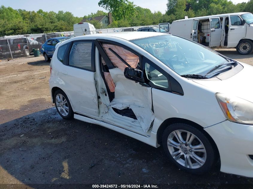 2011 Honda Fit Sport VIN: JHMGE8H55BS003271 Lot: 39424572