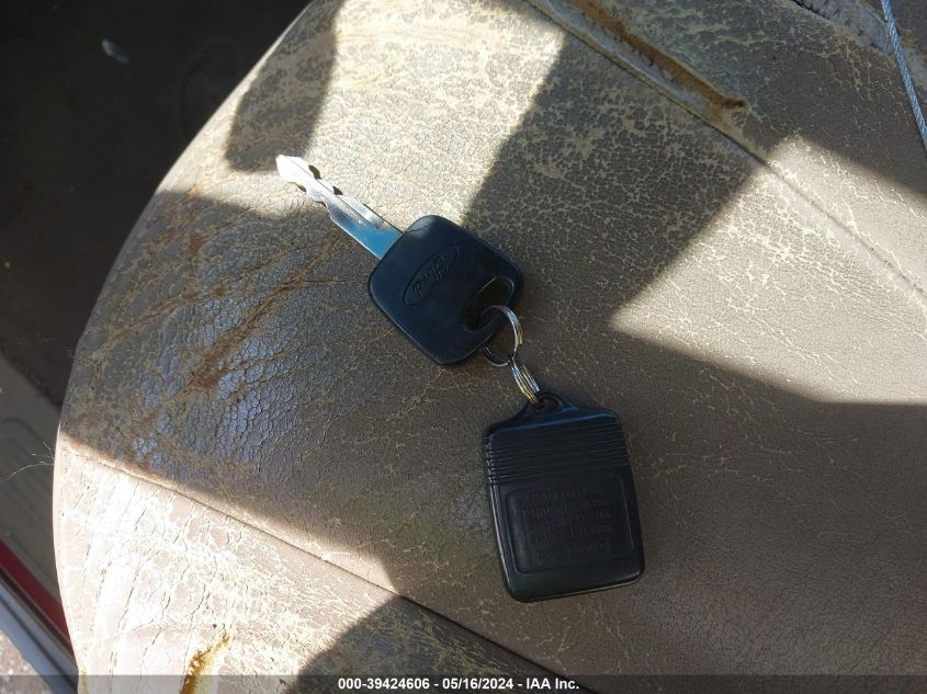 2002 Ford Expedition Eddie Bauer VIN: 1FMEU17L72LA03636 Lot: 39424606