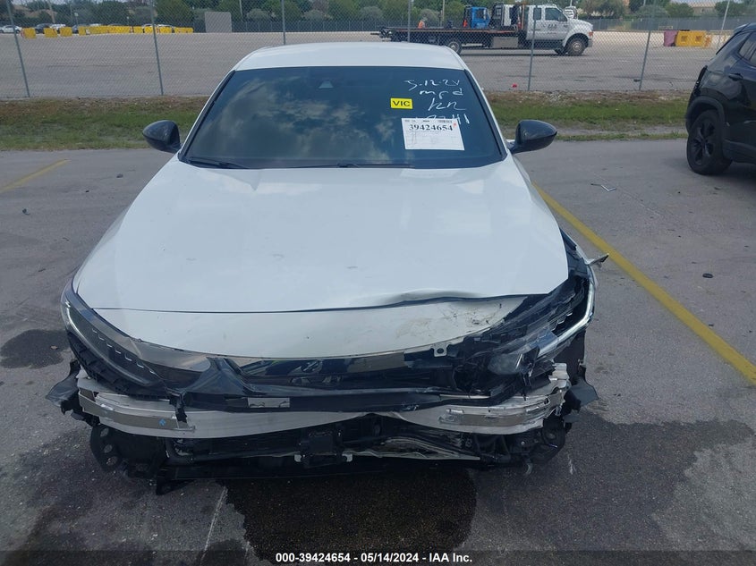 VIN 1HGCV3F2XNA043241 2022 HONDA ACCORD HYBRID SPORT