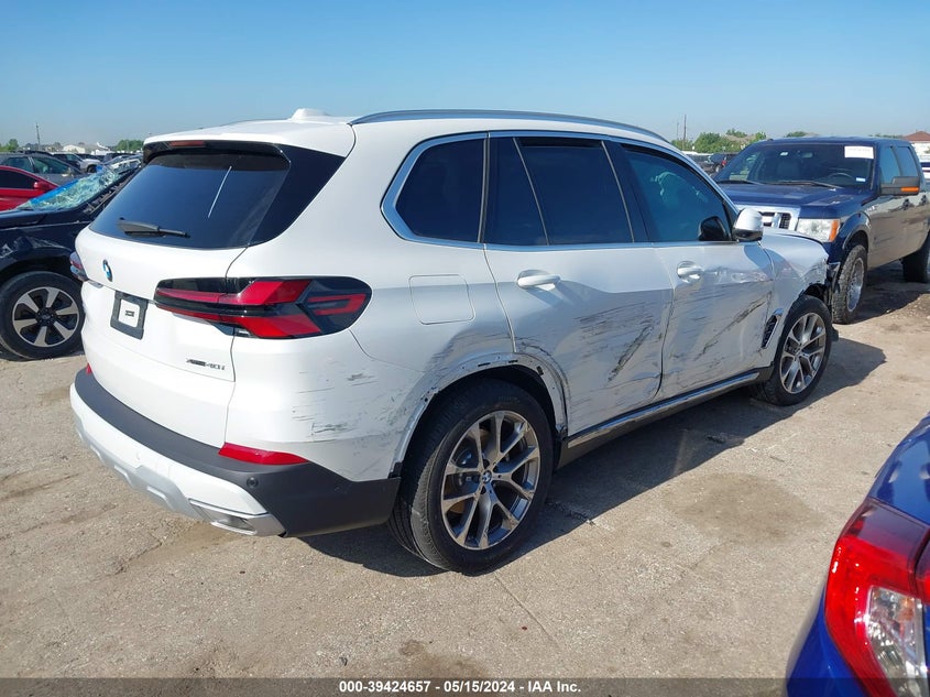 VIN 5UX23EU05R9V26381 2024 BMW X5 XDRIVE40I